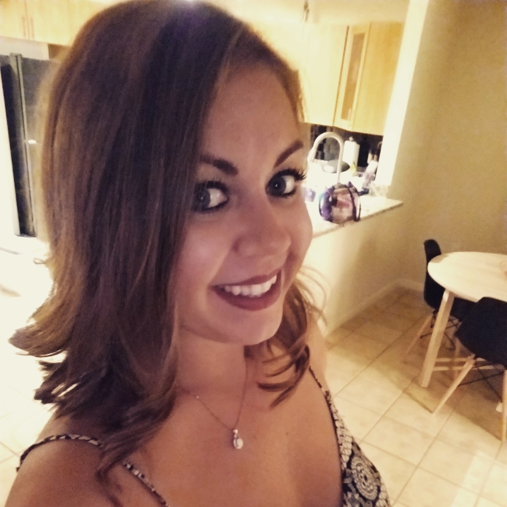 Meet your Posher, Marianne